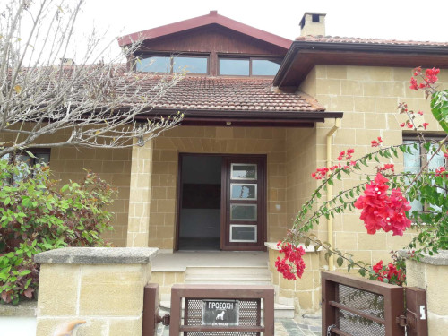 Listed, 4  Bedroom House in Agios Andreas, Nicosia