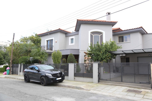 Modern and Beautiful six bedroom villa in Agios Georgios Havouza, Limassol